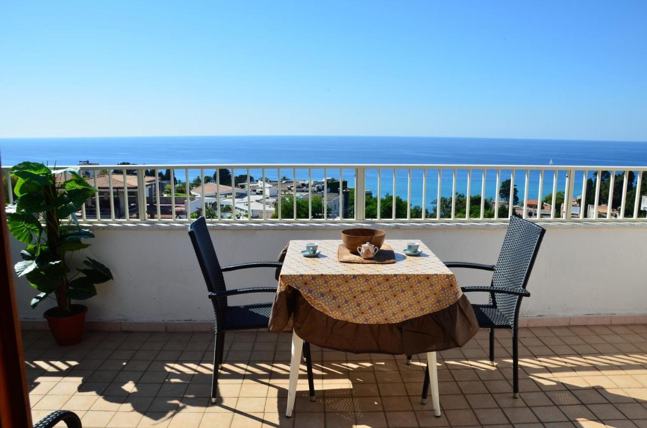 Penthouse Mare E Monti Apartment Tropea Exterior foto